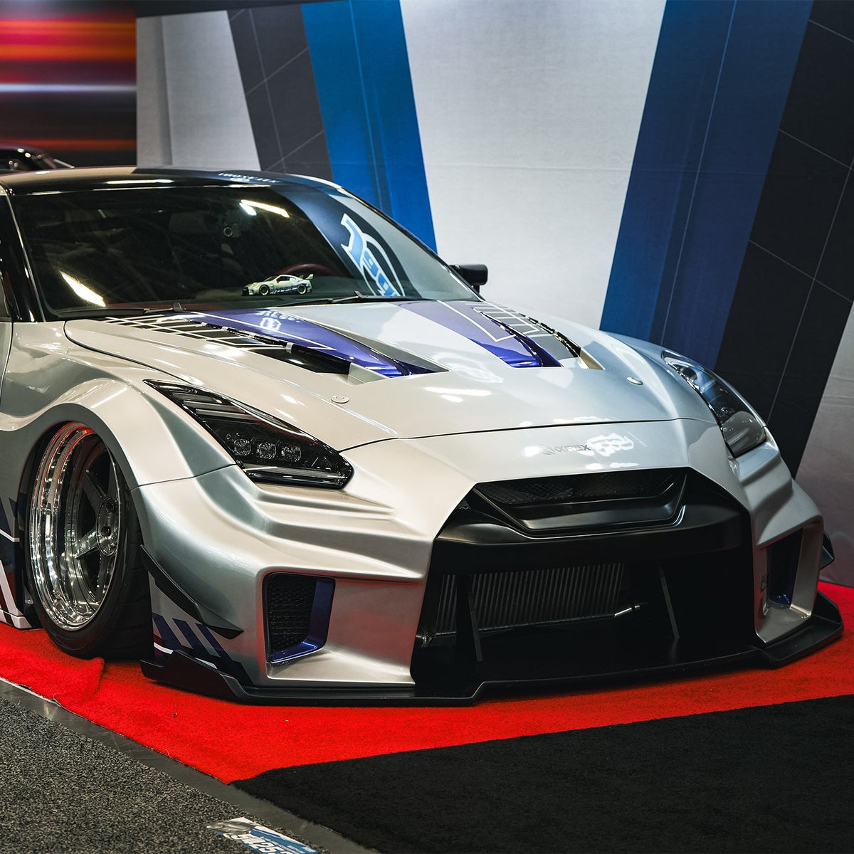 AlphaRex GT-R NOVA headlights - DRL detail