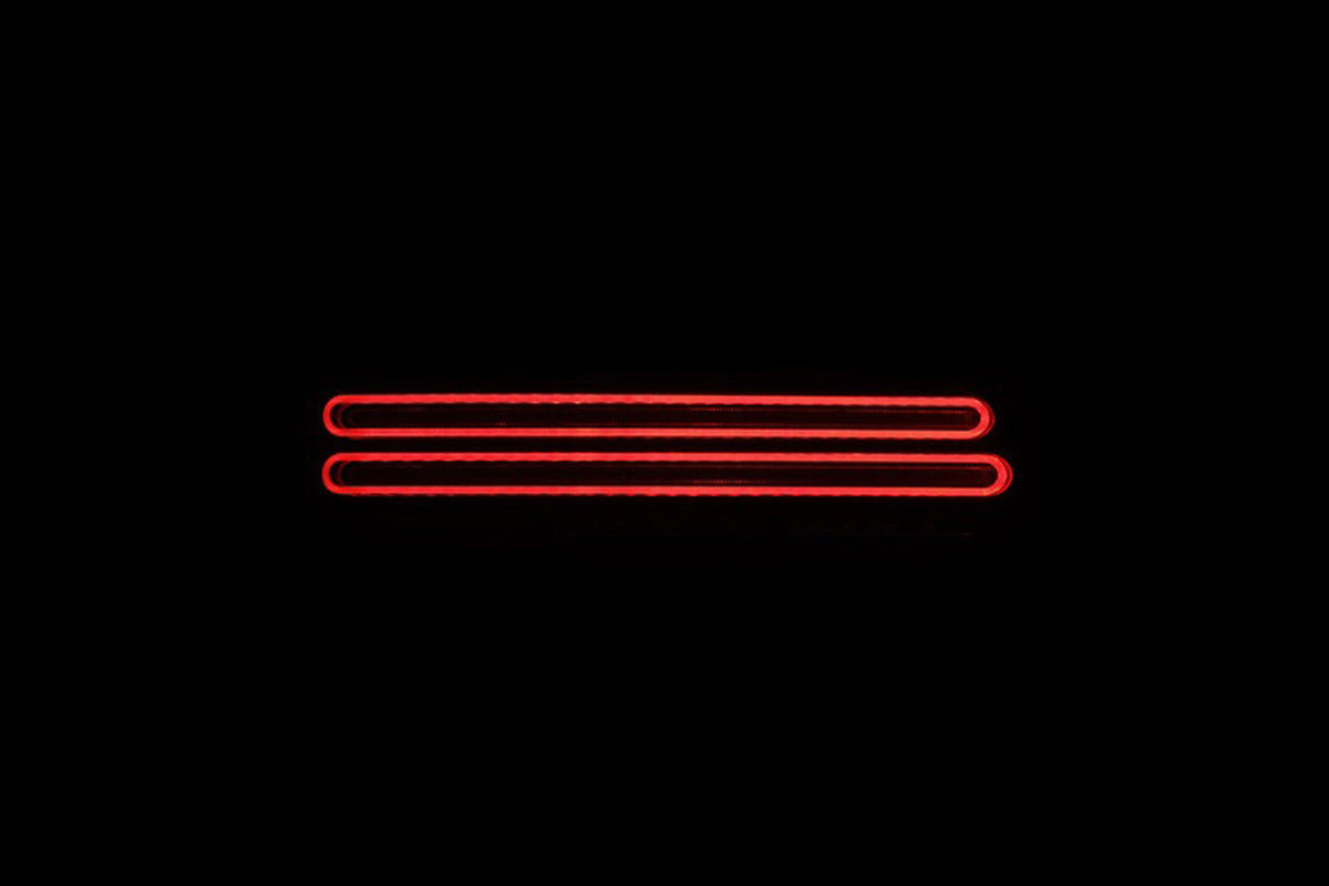 AlphaRex NOVA Twin-Loop tails - brake LED detail