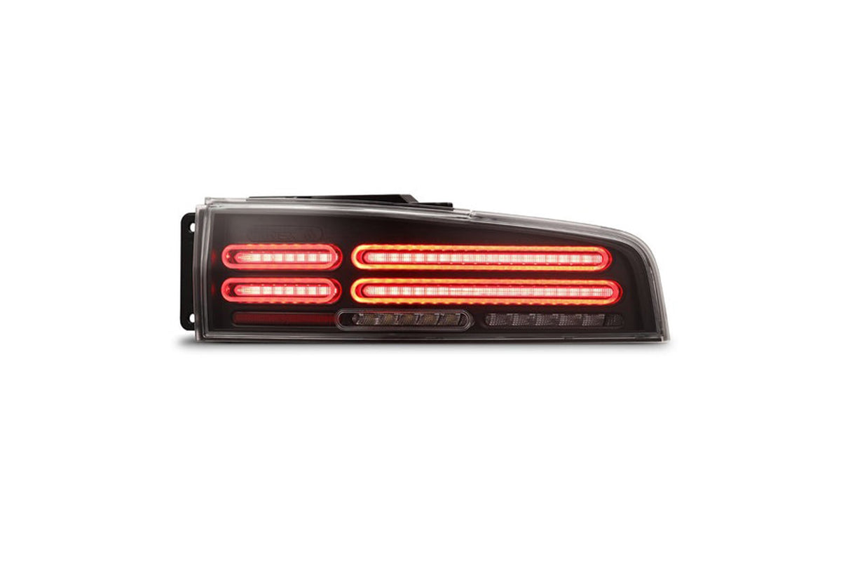 AlphaRex NOVA Quad-Loop tails - brake LED detail