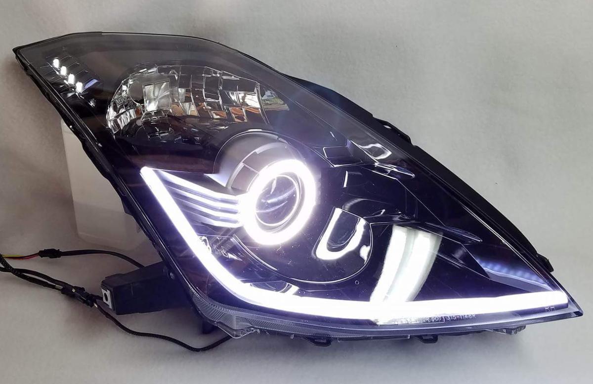 Nissan 350Z custom LED headlights — view 8