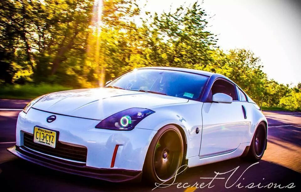 Nissan 350Z custom LED headlights — view 4